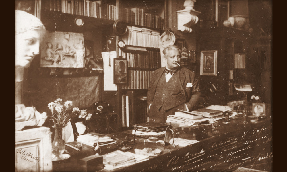 Augusto Jandolo nel suo studio, 1930